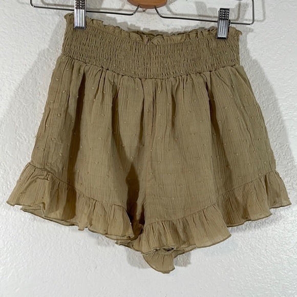 Forever 21 Pants - FOREVER 21 Flowy With Smocked Waist Size Medium